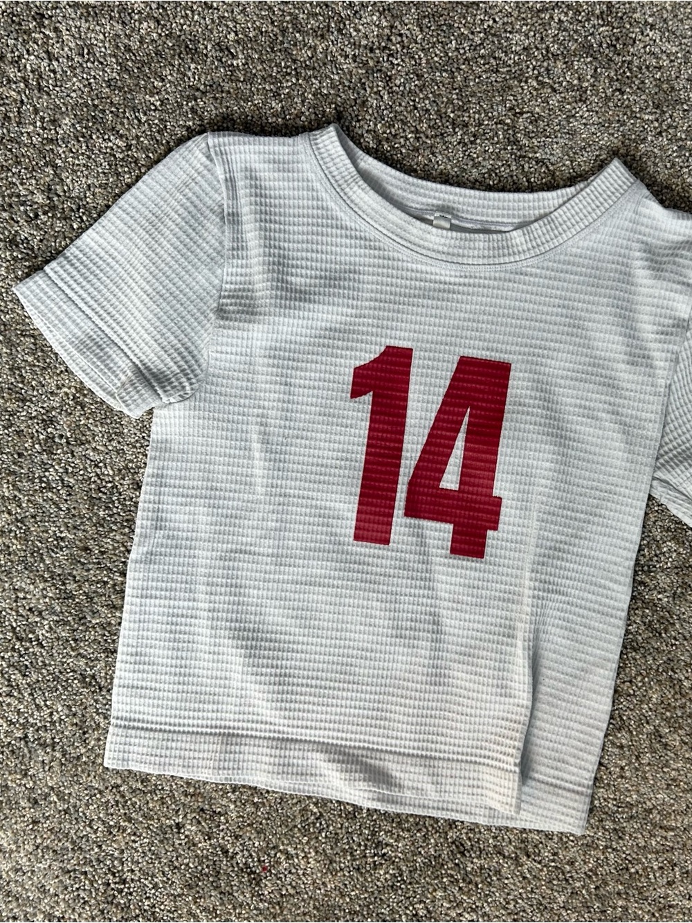 Active USA Short Sleeve Top with Red '14' Graphic - M/L